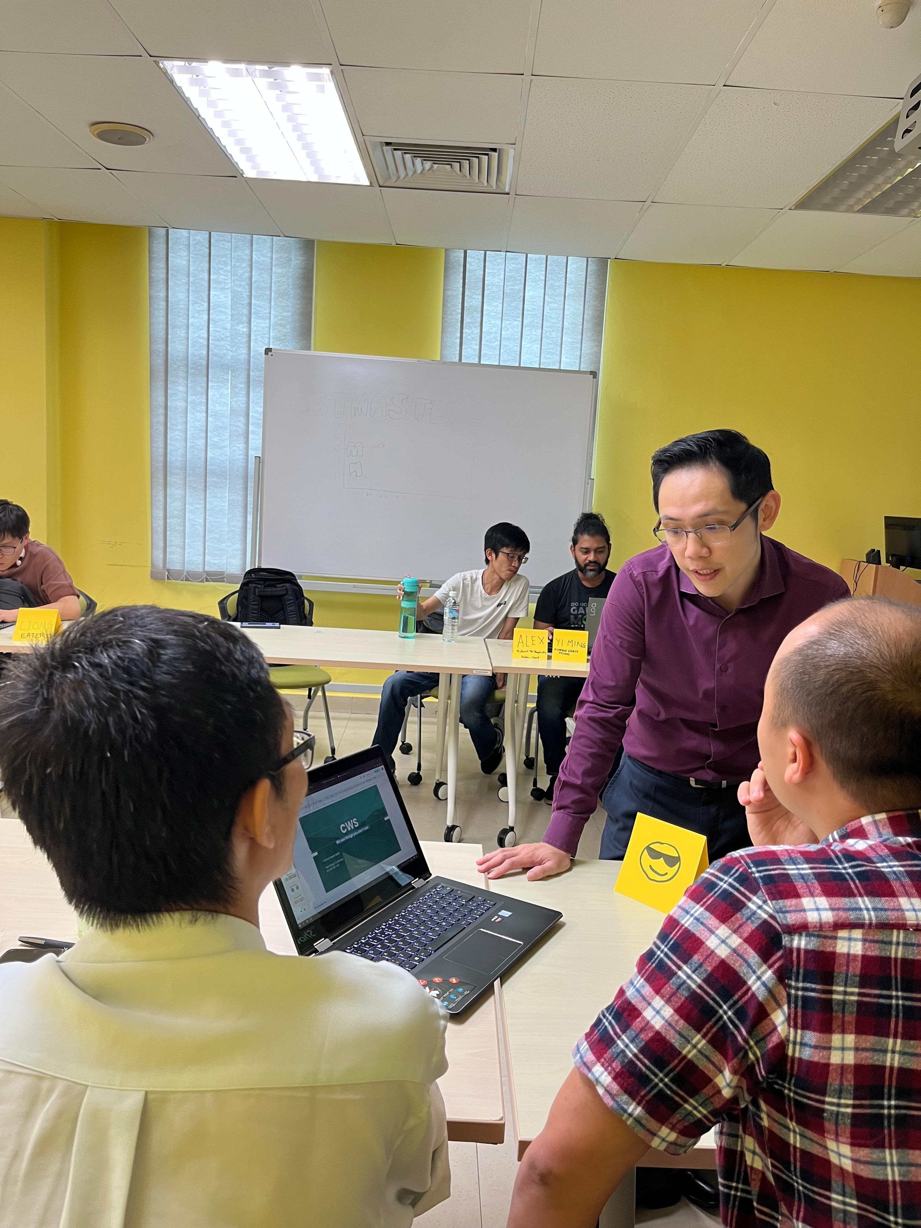 Professional sales growth specialist providing sales coaching services in Malaysia